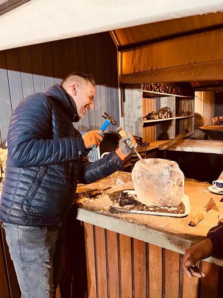 Teamuitje IJssculpturen